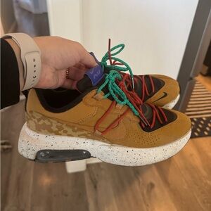 Nike Air Max Viva W10